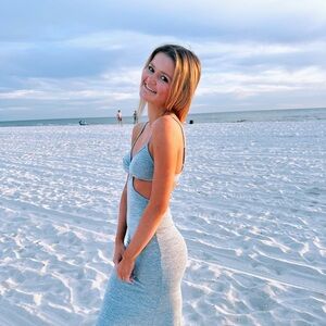 Meet your Posher, Olivia